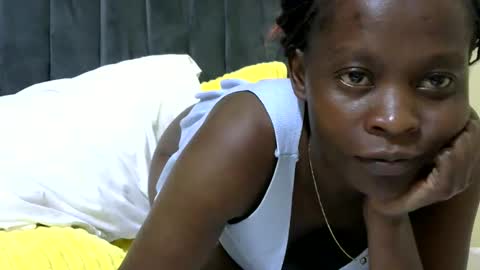 LIANAH online show from 03/25/26, 07:09