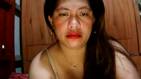 Snapshot of sweetaloha34 chatting on 10/13/25, 07:14 sweetaloha34 online show from 10/13/25, 07:14