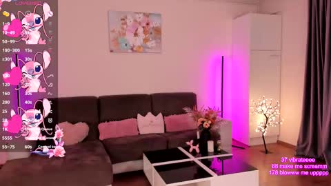 Amelia 3 - Im a naughty girl3 online show from 02/18/26, 08:27