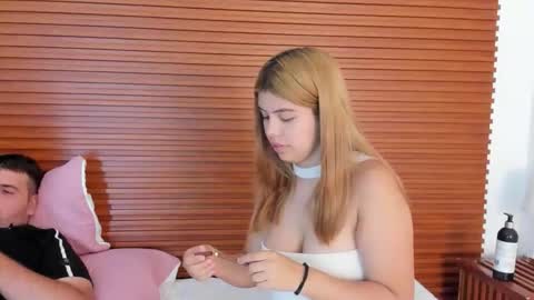 Snapshot of sweetandwilld chatting on 04/08/26, 10:32 sweetandwilld online show from 04/08/26, 10:32