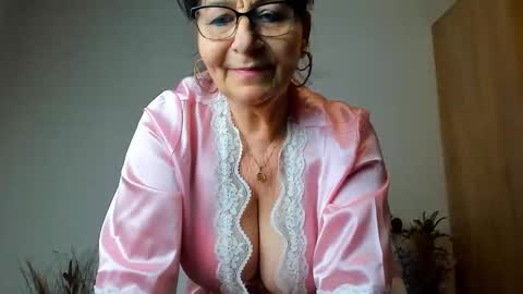 Viorica online show from 04/09/26, 06:19