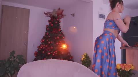 Camila online show from 01/12/26, 07:30