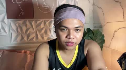 Leith Madrigal online show from 03/29/26, 01:33