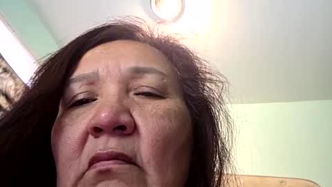 Snapshot of sweetbabe4u27 chatting on 10/27/25, 12:15 sweetbabe4u27 online show from 10/27/25, 12:15