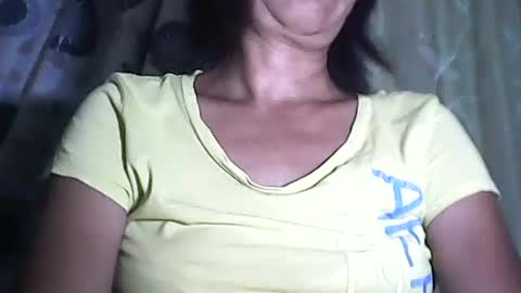 Snapshot of sweetbella24 chatting on 07/15/26, 12:21 im anne online show from 07/15/26, 12:21