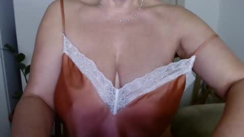 Diana online show from 02/12/25, 12:37