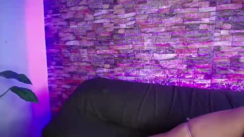 sweetbloomcs online show from 05/11/26, 04:15