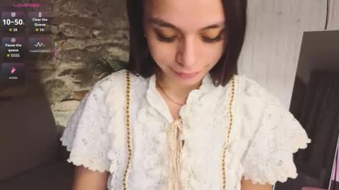 Kim online show from 02/04/26, 01:11