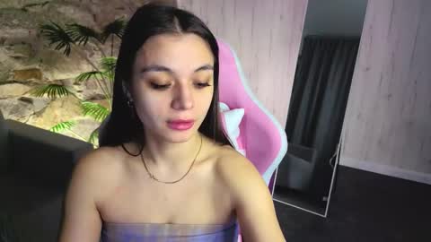 Kim online show from 02/06/26, 01:32