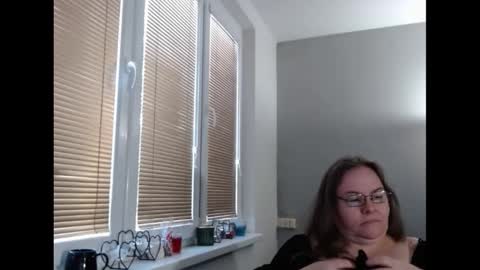 Sweetboobs85h online show from 03/10/25, 02:16