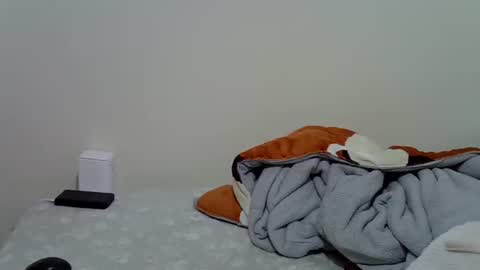 sweetbooty05 online show from 04/01/26, 06:38