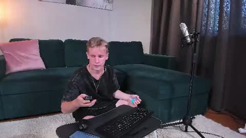 your Alex  online show from 06/25/26, 09:25