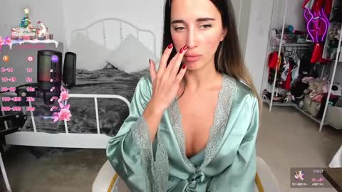 Snapshot of sweetbuttocks chatting on 01/17/25, 06:02 Anna online show from 01/17/25, 06:02