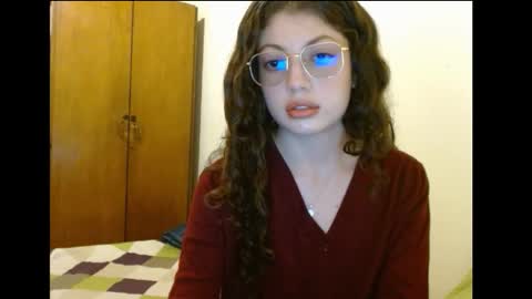 sweetcalm_ online show from 02/02/26, 04:22