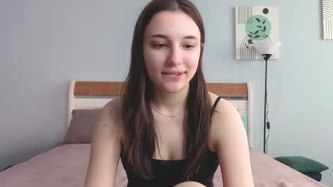 Eva and Cherry  online show from 06/04/26, 12:11