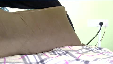 choco online show from 12/14/25, 03:39