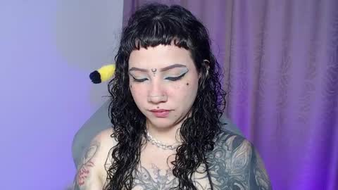       Independent model online show from 05/28/26, 04:32
