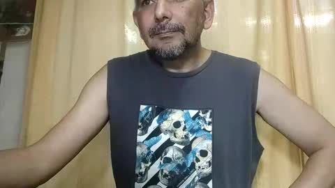 Snapshot of sweetcuervo chatting on 11/23/25, 09:25 sweetcuervo independent model online show from 11/23/25, 09:25