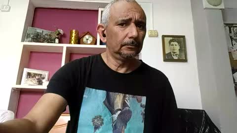 sweetcuervo independent model online show from 04/17/26, 04:54