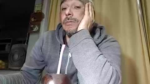 sweetcuervo independent model online show from 05/17/26, 05:05