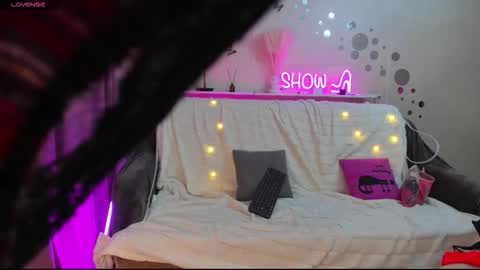 Alice online show from 02/14/26, 08:33