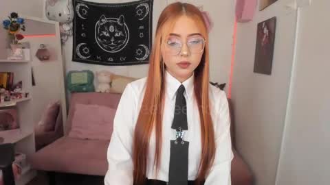 Vernica Help me to reach 80 likes thank you online show from 04/25/26, 05:43