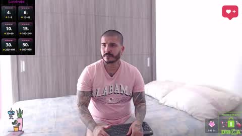 Snapshot of sweetdesires_ chatting on 09/14/25, 02:27 online show from 09/14/25, 02:27