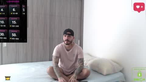         online show from 04/10/26, 01:49