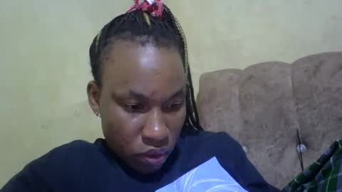 sweetdiva2012 online show from 12/04/24, 08:40