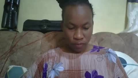 sweetdiva2012 online show from 12/22/25, 04:20