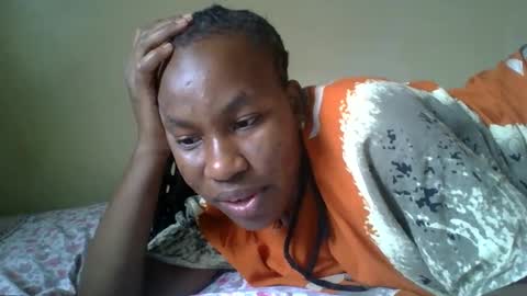 sweetdiva2012 online show from 02/04/26, 05:35