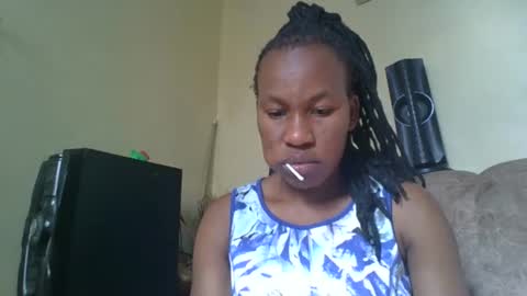 sweetdiva2012 online show from 02/16/26, 05:36