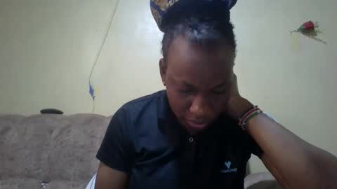 sweetdiva2012 online show from 03/23/26, 04:16