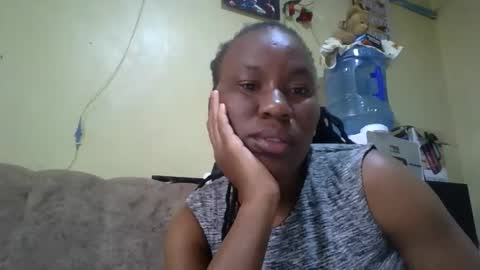 sweetdiva2012 online show from 04/23/26, 06:36