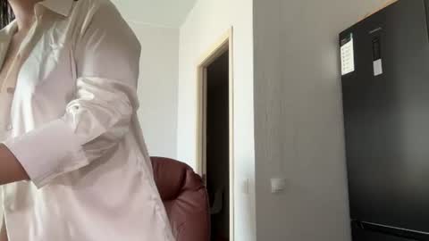Snapshot of sweetdreamvic chatting on 07/12/26, 01:57 Vicktorious online show from 07/12/26, 01:57