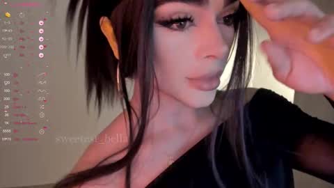Snapshot of sweetest_bella chatting on 12/16/25, 12:48 Bella online show from 12/16/25, 12:48