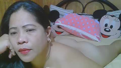 sweeteyes69xx online show from 06/17/26, 04:52