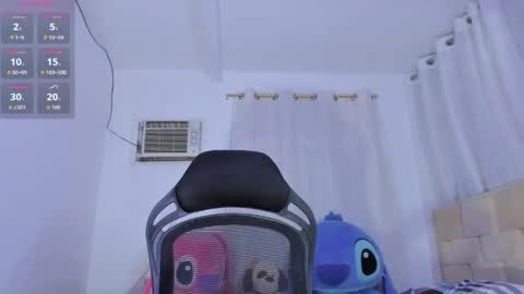 Snapshot of sweetfabianaxl chatting on 05/15/26, 12:28 Fabiana online show from 05/15/26, 12:28