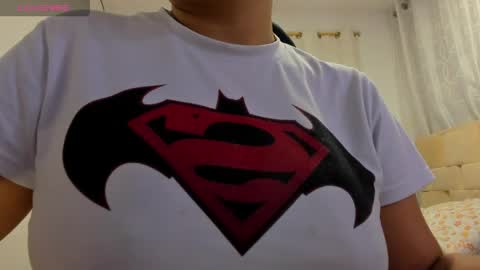 Snapshot of sweetfabianaxl chatting on 05/24/26, 05:07 Fabiana online show from 05/24/26, 05:07