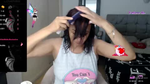 Snapshot of sweetfantasyven chatting on 10/30/25, 01:56 SWEETFANTASYVEN online show from 10/30/25, 01:56