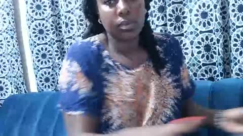 sweetgal11 online show from 12/21/25, 08:21