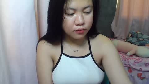 Snapshot of sweetgal_mica chatting on 06/16/26, 02:14 sweetgal_mica online show from 06/16/26, 02:14