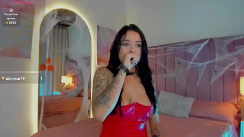 Dulce online show from 10/19/25, 11:33