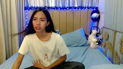 sweetgirl_daphne online show from 06/04/26, 06:19