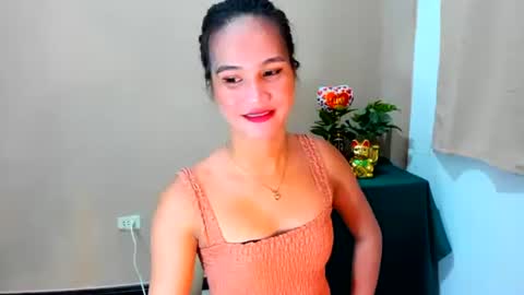 sweetgirl_latina143 online show from 09/25/25, 07:17