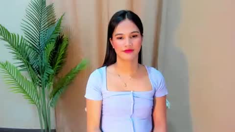 sweetgirl_latina143 online show from 09/29/25, 06:35