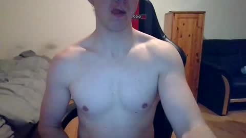 sweetguy8210 online show from 03/23/26, 05:50