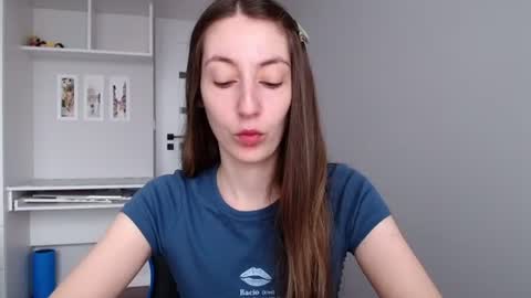 Emma  online show from 07/23/26, 09:07