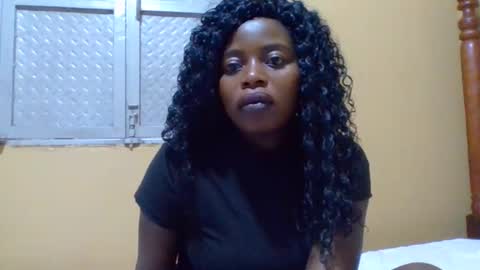 Snapshot of sweetib1 chatting on 01/10/25, 05:15 sweetib1 online show from 01/10/25, 05:15