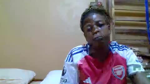 Snapshot of sweetib1 chatting on 03/11/25, 05:49 sweetib1 online show from 03/11/25, 05:49